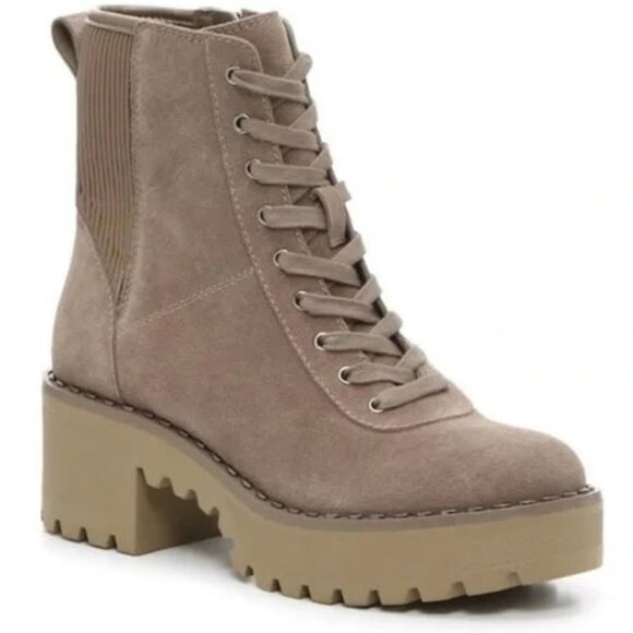 VINCE CAMUTO Mabrela Taupe Suede Urban Lace Up Chunky Platform Combat Boots 8 - Picture 1 of 13